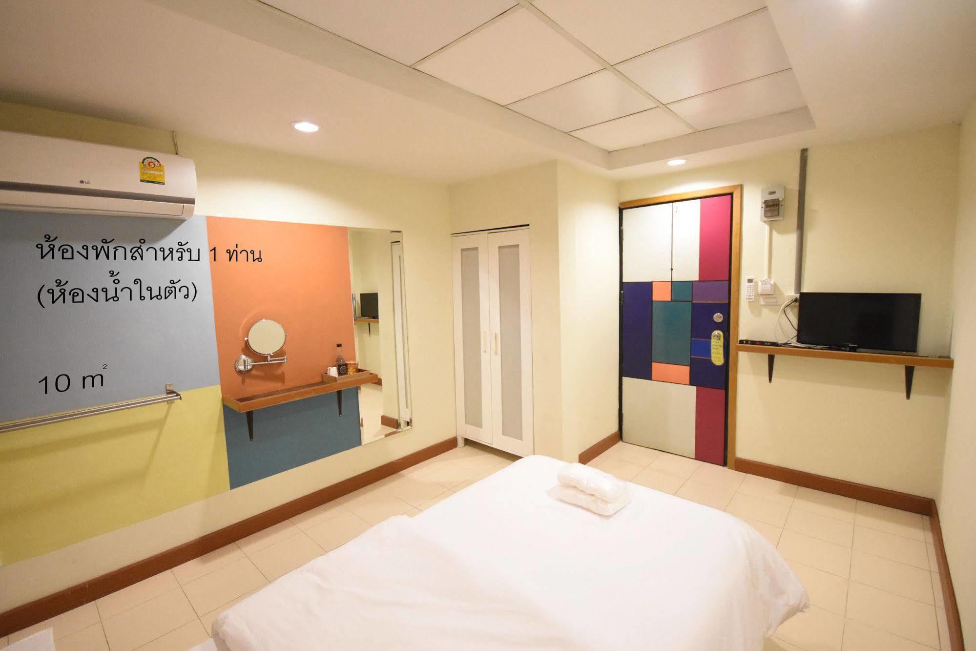 Room At Prachachuen Nonthaburi Dış mekan fotoğraf
