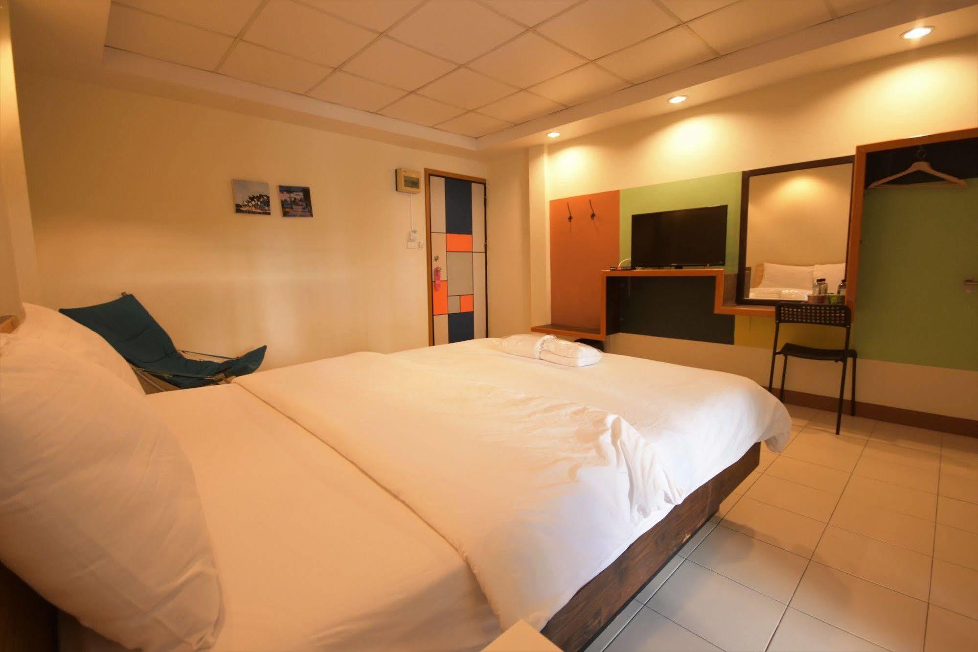 Room At Prachachuen Nonthaburi Dış mekan fotoğraf